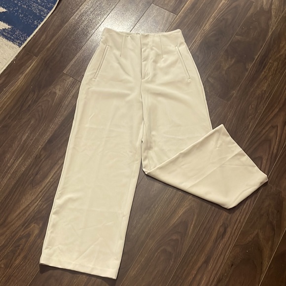 Zara oyster white culottes. Small - Picture 7 of 10